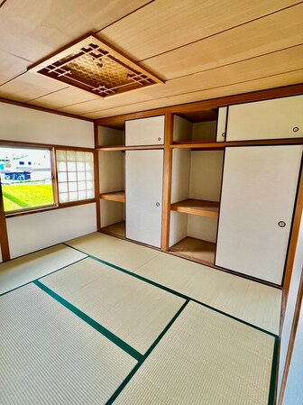 泉佐野市上瓦屋一戸建の物件内観写真